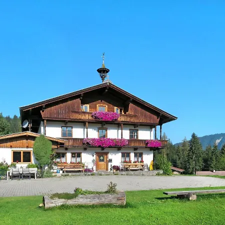 Schwalbenhof By Interhome